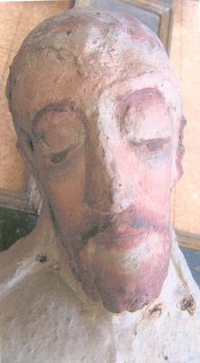 visage du Christ avant restauration. photo Brigitte Estève